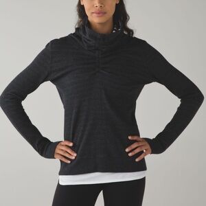 LULULEMON In A Cinch Long Sleeve Tee *charcoal grey/striped*